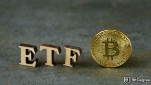 Read more about the article Analyst Predicts US Surge in Global Crypto ETF Market Share