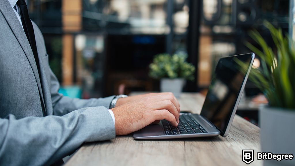 You are currently viewing Matrixport Founder Comments on BTC ETF Analysis Controversy